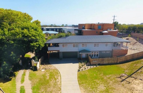 Rye Bed & Breakfast | HALE KUPA Rye Beach House Spa Table Tennis