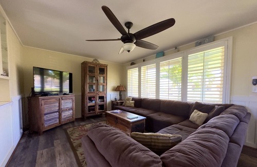 Kekaha House | Hale Mano Kia - Classic 3 BR West Side Bungalow . Steps from the beach!