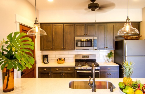 Poipu House | Hale Minoaka by Destination Kauai - Poipu Beach Estates Cottage with A/C