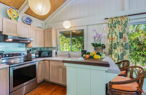 Wainiha House | Hale Pua Kai, Comfortable Hawaiian Style Home