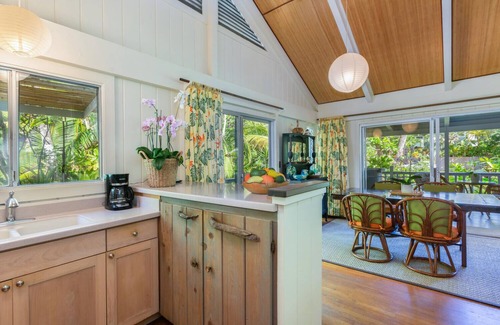 Wainiha House | Hale Pua Kai, Comfortable Hawaiian Style Home