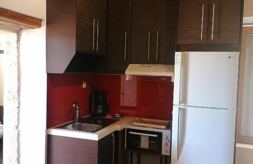 Makhairoi Apartment | Halepouri Apartment