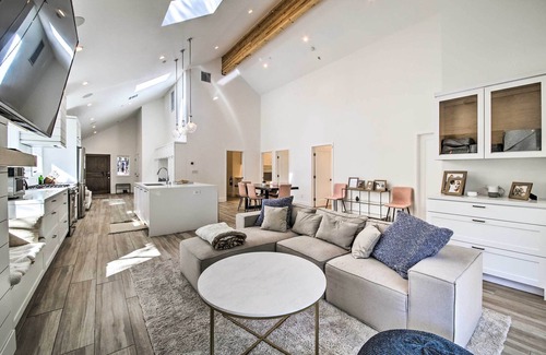 Big Bear Lake House | Half-Mi to Big Bear Lake: Modern Home w/Deck