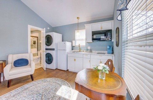 Jefferson Cottage | Half-Mi to Dtwn: New Cottage in Jefferson!
