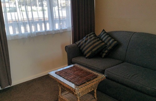 Eden Hotel | Halfway Motel, Eden