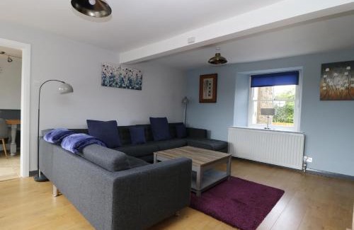 Ovington House | Hall Cottage