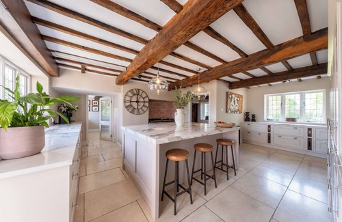 Nantwich Cottage | HALL O'COOLE, character holiday cottage, with open fire in Wrenbury
