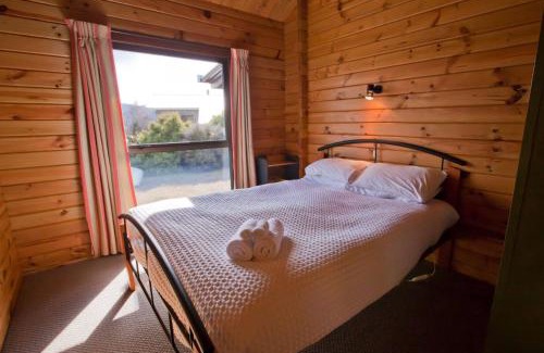 Lake Tekapo House | Hall's Cabin - Lake Tekapo