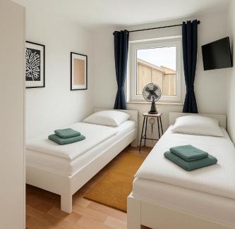 Nietleben Apartment | Halle (Saale) 3 Zimmer Apartment mit guter Ausstattung
