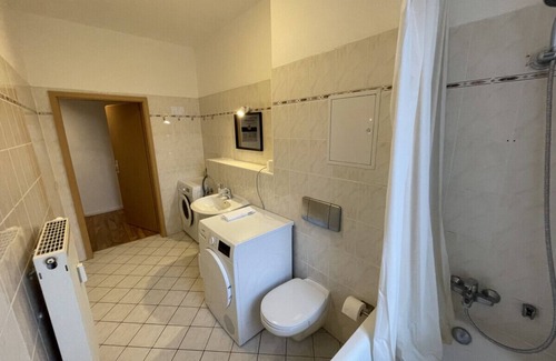 Halle Apartment | Halle (Saale)Apartment near S-bahn