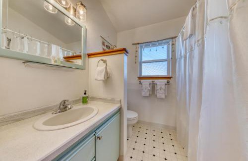 Manzanita House | Hallie Hideaway (MCA #329)