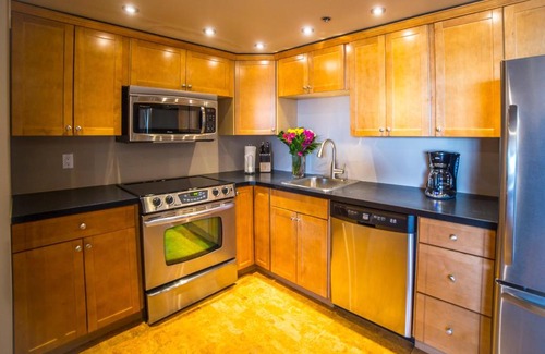 Saskatoon Downtown Apartment | Hallmark Place by OBASA Six Three Suites
