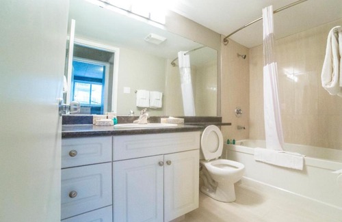 Saskatoon Downtown Apartment | Hallmark Place by OBASA Six Three Suites