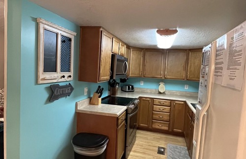 Myrtle Beach House | 🎃👻Halloween Weekends OPEN🎃👻 3 BED 2 BATH Complimentary Golf Cart & WiFi included