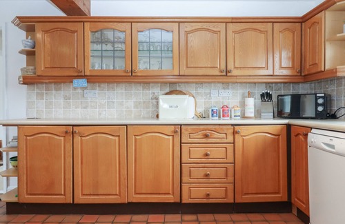 Stibb House | HALLS FARM, family friendly, character holiday cottage in Poughill