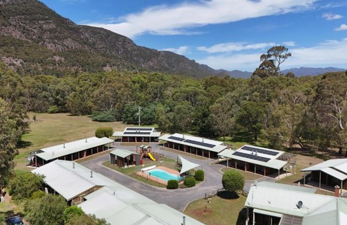 Halls Gap Resort | Halls Gap Log Cabins