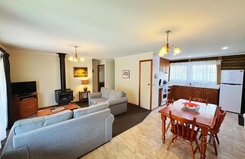 Halls Gap Resort | Halls Gap Log Cabins