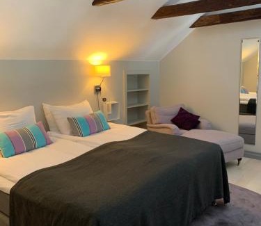 Storlinge Hotel | Halltorps Gästgiveri