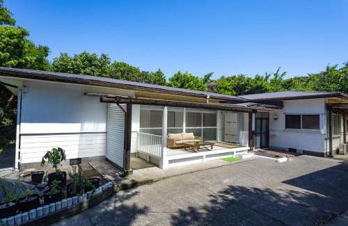 Oshima House | Halo
