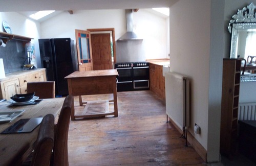 Hebden Bridge House | Halstead Green 5 double/twin Farmhouse in Colden, near Hebden Bridge