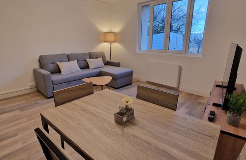 Chateaudun Apartment | Halte Douillette au Cœur de la Ville