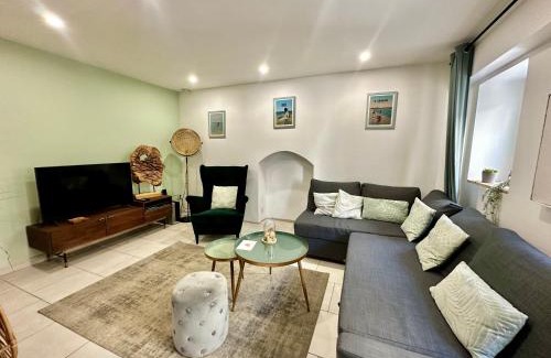Luc-sur-Mer House | Halte Lutine - Maison chaleureuse en pierres