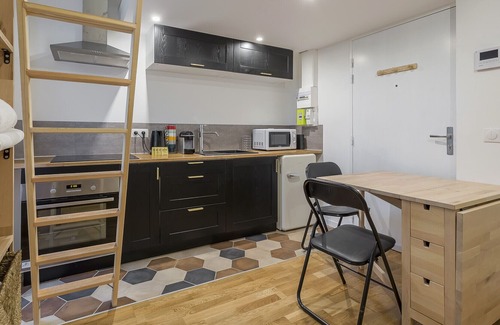 5th Arrondissement Apartment | Hamac Suites - Studio Joliot Curie - Lyon 5