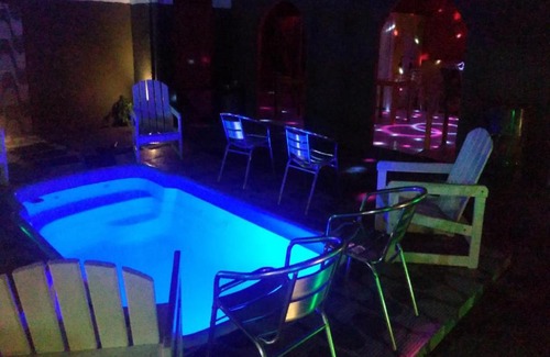 Jaragua Hostel | Haman Hostel & Sauna Masculina a 150 mts do Mar da Pajucara