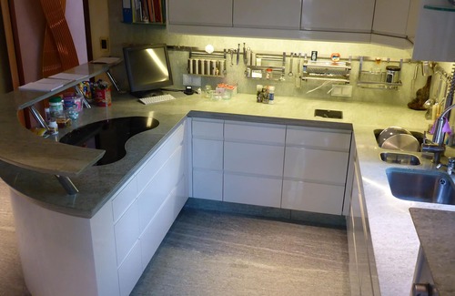 Rissen Villa | Hamburg cracks 500 sqm luxury designed villa, sleeps 12, fully i-pad controlled