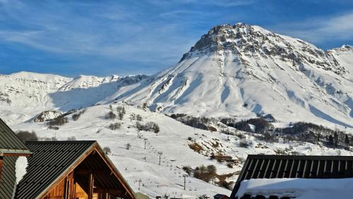 Albiez-le-Vieux Apartment | Hameau Des Aiguilles vue sur pistes