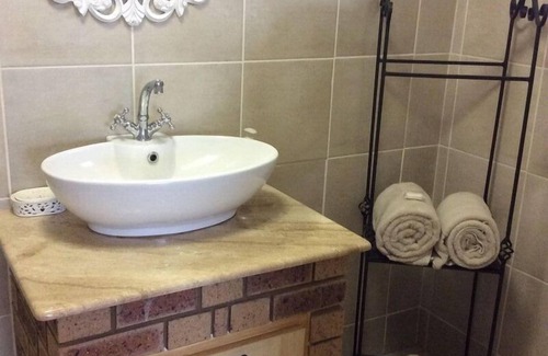 Bluff House | Hamelin Guest House