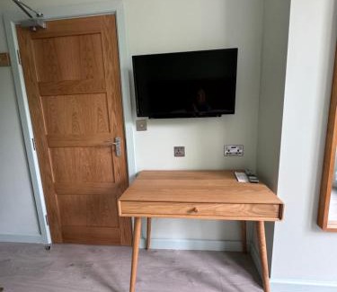 Hoole Hotel | Hamilton Court Hotel Hoole