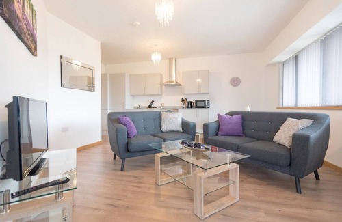 Swindon Apartment | Hamilton Grace - The Quadrant