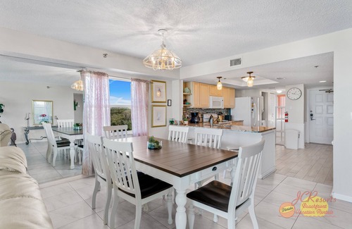 Indian Rocks Beach Condo | Hamilton House 307 is a Silver 3 bedroom 2 bath North East Corner Condo