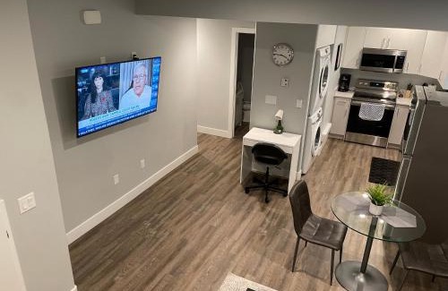 Saskatoon House | Hamm Suite