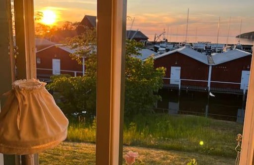 Odeshog House | Hamnstuga i Hästholmens småbåtshamn