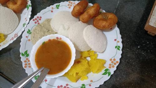 Kamalapur House | Hampi Lake House