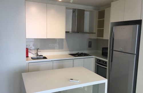 Kuala Lumpur City Centre Apartment | Hampshire Place (nearby klcc)