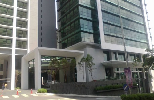 Kuala Lumpur City Centre Apartment | Hampshire Place (nearby klcc)