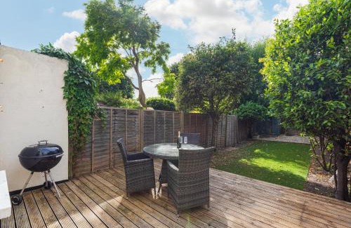 Fortune Green Apartment | Hampstead Magic