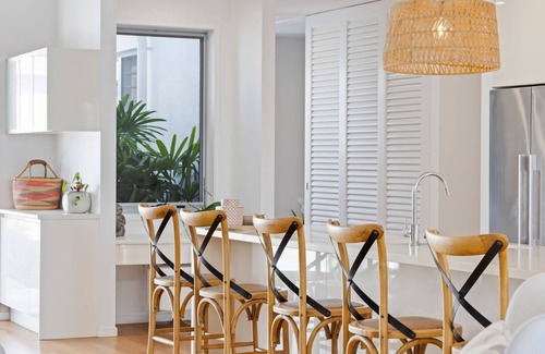 Buddina House | Hampton Beach House on the Waterfront