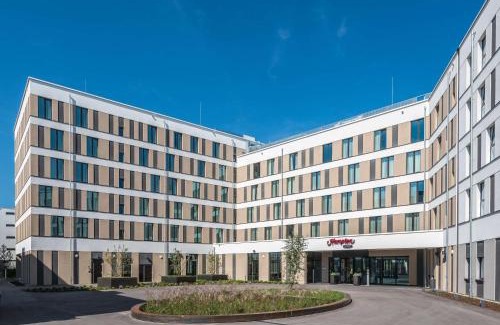 Bruhl-Guterbahnhof Hotel | Hampton By Hilton Freiburg