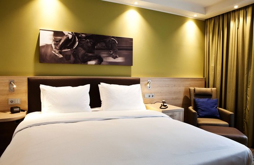 Aachen Hotel | Hampton by Hilton Aachen Tivoli