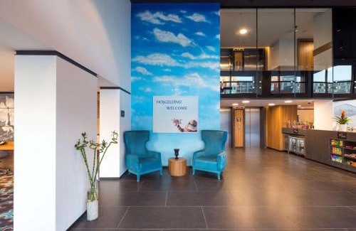 Pendik Hotel | Hampton by Hilton Istanbul Kurtkoy