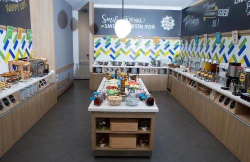 Zeytinburnu Hotel | Hampton by Hilton Istanbul Zeytinburnu