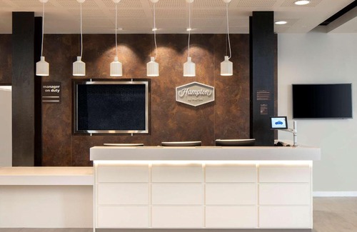 Custom House Hotel | Hampton By Hilton London Docklands