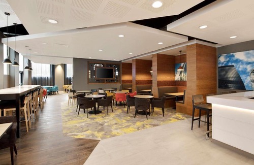 Custom House Hotel | Hampton By Hilton London Docklands
