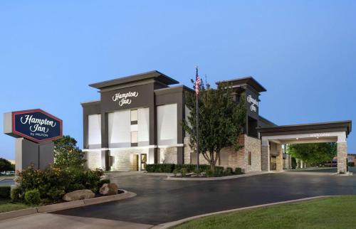 Midwest City Hotel | Hampton by Hilton Oklahoma City I-40 East- Tinker AFB