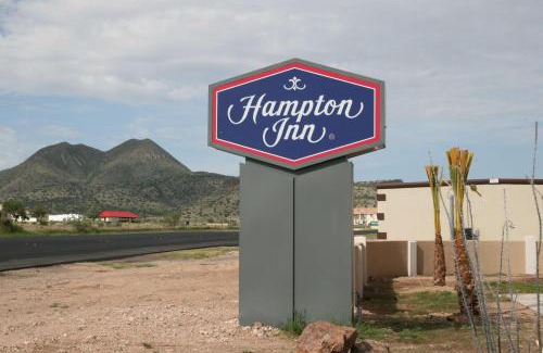 Alpine Hotel | Hampton Inn Alpine
