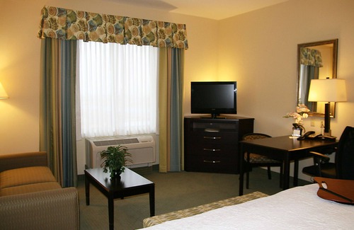 Alpine Hotel | Hampton Inn Alpine